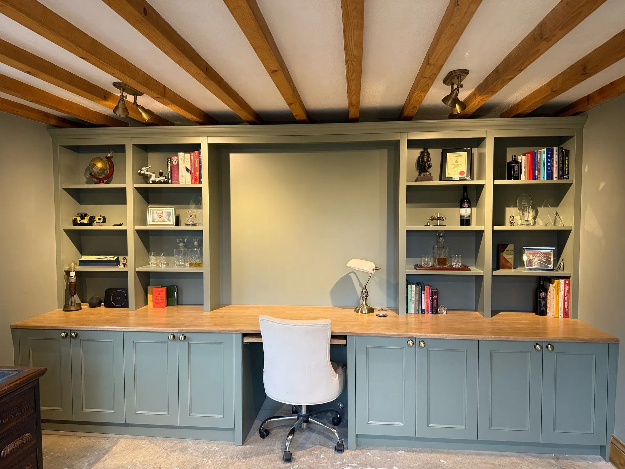 https://bespokefittedwardrobescheltenham.co.uk/wp-content/uploads/2026/06/2000_67e049b55630e-1.webp